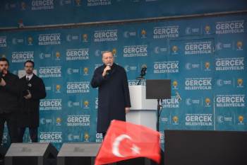 Cumhurbaşkanı Erdoğan: “Vatandaşlarımızın Tamamının Hayatına Dokunan Hizmetler Elbette Ki Bizim Vazgeçilmez Adımlarımız Olacaktır”
