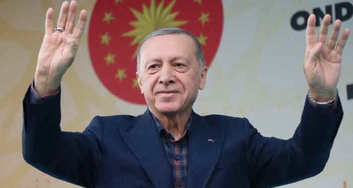 Cumhurbaşkanı Erdoğan'dan CHP liderine ithal danışman çıkışı