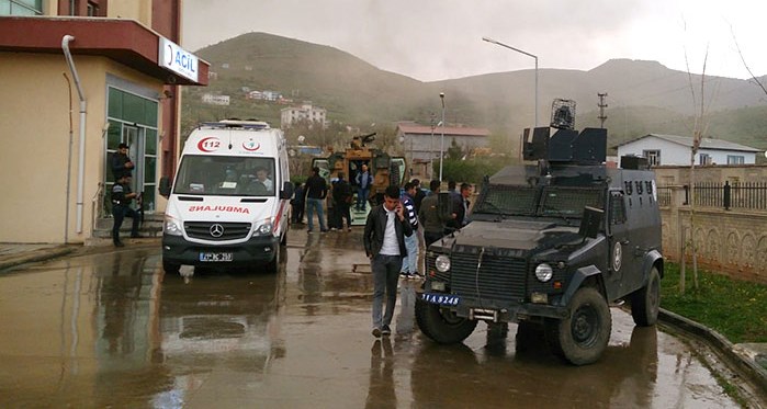 Diyarbakır'da güvenlik güçlerine hain tuzak!