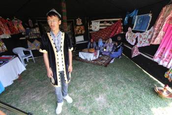 Doğu Türkistanlı Gençler Kültürlerini Yaşatmaya Çalışıyor
