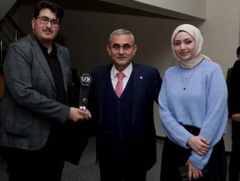 Dpü İslami İlimler Fakültesi Fıkıh Topluluğu, "Yılın İlim Topluluğu" Ödülü Aldı
