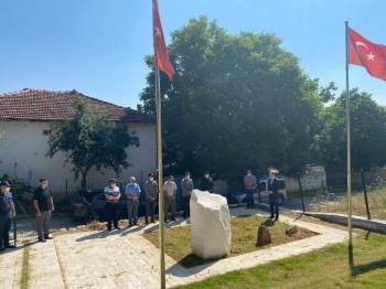 Dumlupınar’Da Ağaçköy Kurtuluş Savaşı Şehitliği Ziyaret Edildi
