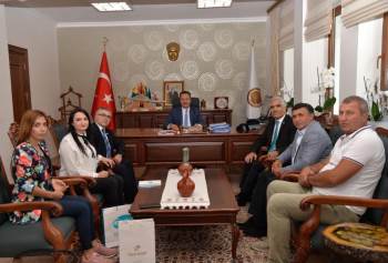 Dünya Ahıska Türkleri Birliğinden Vali Şentürk’E Ziyaret
