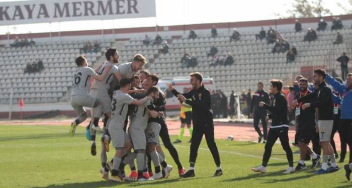 Elazığspor: 3 Eskişehirspor: 2 maç sonucu