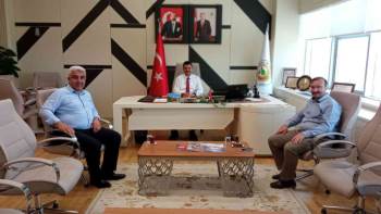 Emet Ve Hisarcık Belediye Başkanlarından Müdür Dündar’A Ziyaret

