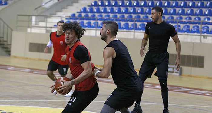 Eskişehir Basket Efes’e bileniyor