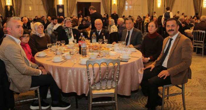 Eskişehir Büyükşehir'den şehit aileleri ve gazilere özel iftar