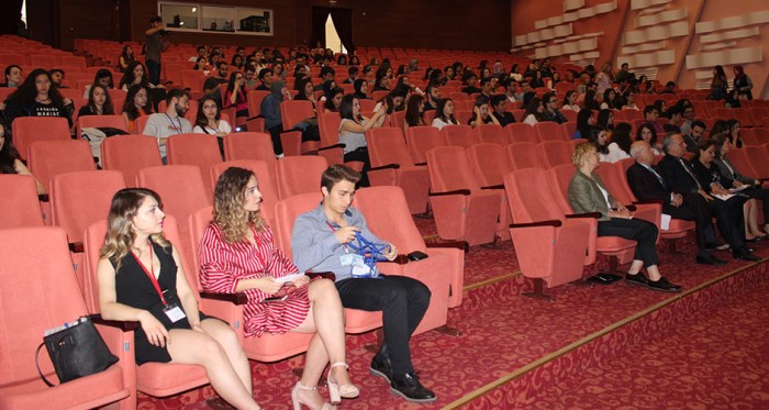 Eskişehir'de 14'üncü Ulusal Öğrenci Kongresi başladı