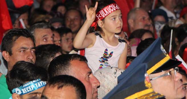 Eskişehir'de 15 Temmuz'da binlerce vatandaş!