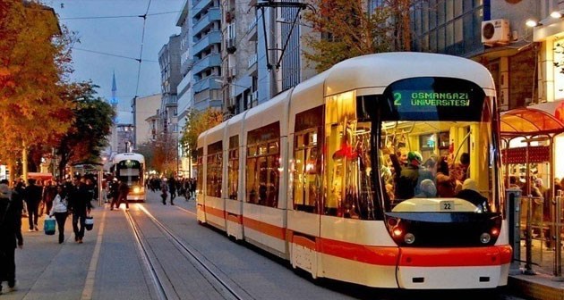 Eskişehir'de 15 Temmuz'da tramvay ve otobüsler ücretsiz