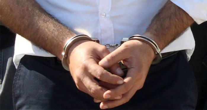 Eskişehir'de 4 kişi FETÖ'den tutuklandı