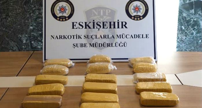 Eskişehir'de 8 kilo eroin ele geçirildi