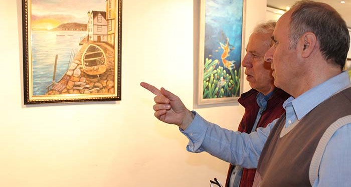 Eskişehir'de 8 ressam karma sergi açtı