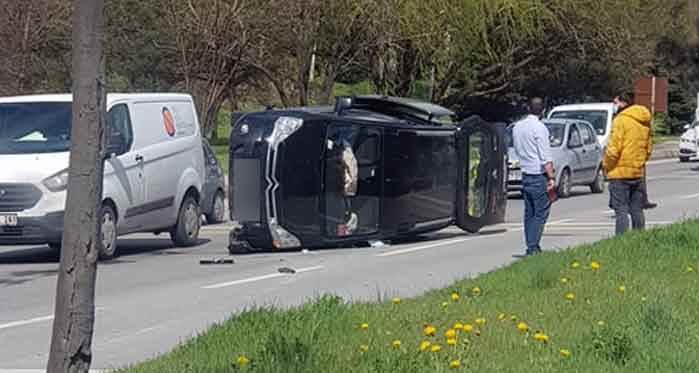 Eskişehir'de Çevreyolu trafiğini kilitleyen kaza!
