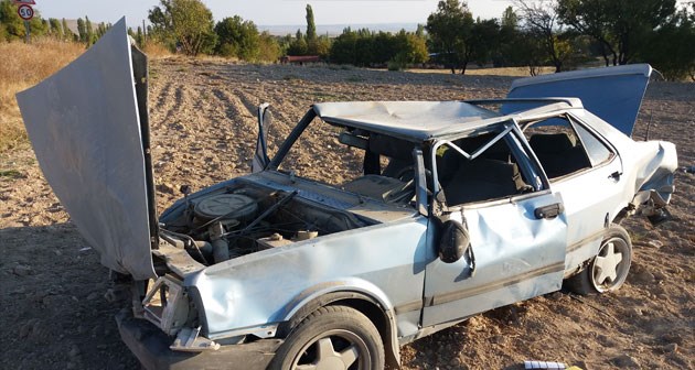 Eskişehir'de feci kaza: 1'i ağır 2 yaralı