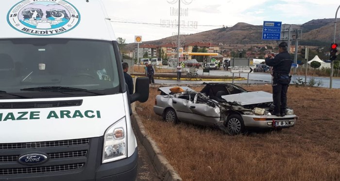 Eskişehir'de feci kaza: 1 ölü 3 yaralı