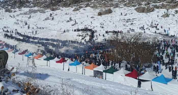 Eskişehir'de karlar üzerindeki festivale büyük ilgi