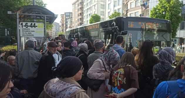 Eskişehir’de otobüs krizi: Ezilme tehlikesi yaşandı
