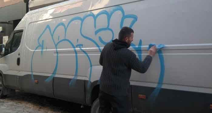 Eskişehir'de pes dedirten vandallık!