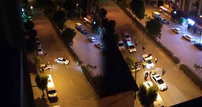 Eskişehir'de polisten kaçarken polise çarptılar!