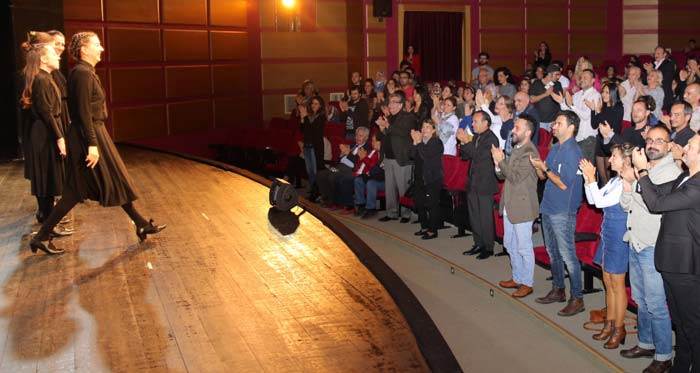 Eskişehir'de tiyatrolar kapalı gişe oynuyor