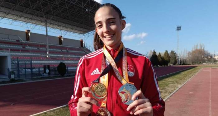 Eskişehir'in rekortmen atleti 2028 Olimpiyatlarına gözünü dikti