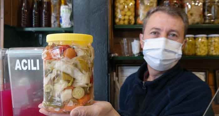 Eskişehir koronavirüsle mücadelede ondan vazgeçmiyor