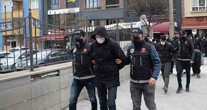 Eskişehir merkezli operasyonda 8 gözaltı!