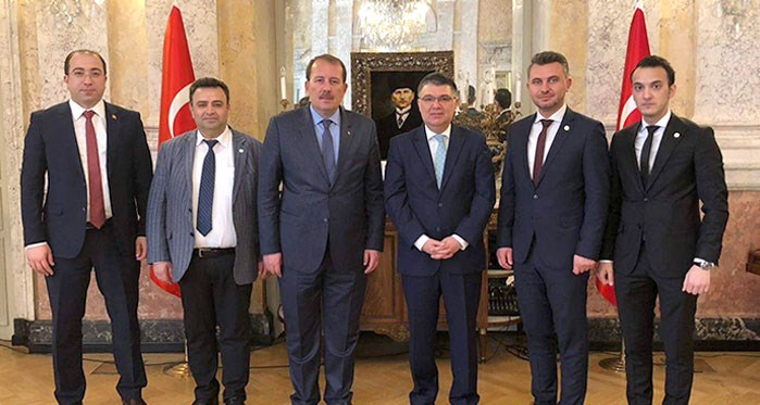 Eskişehir milletvekili Karacan, Avusturya'da STK'larla buluştu