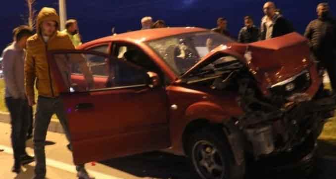 Eskişehir yolunda alkollü sürücü dehşet saçtı: 4 yaralı!