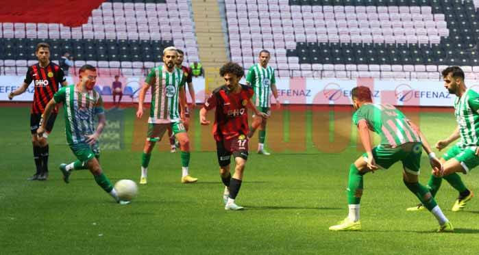 Eskişehirspor - Çilimli Belediyespor: 4 - 1 (Geniş maç özeti)