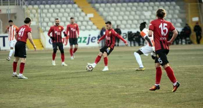 Eskişehirspor: 0 - Adanaspor: 0 (Geniş maç özeti)