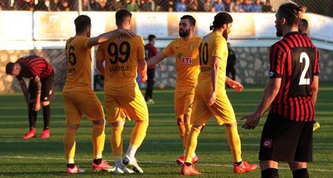 Eskişehirspor, Gençlerbirliği'ni devirdi!