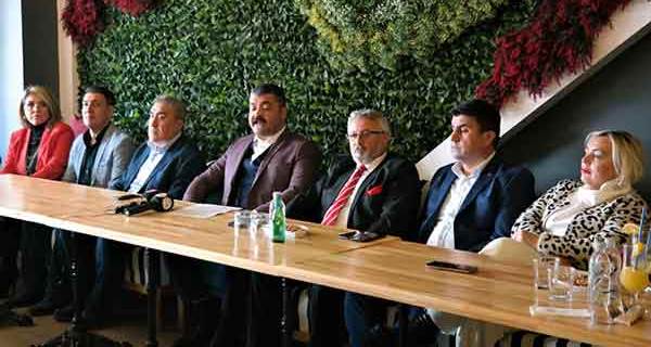 Eskişehirspor başkan adayı Törenci ekibini tanıttı!