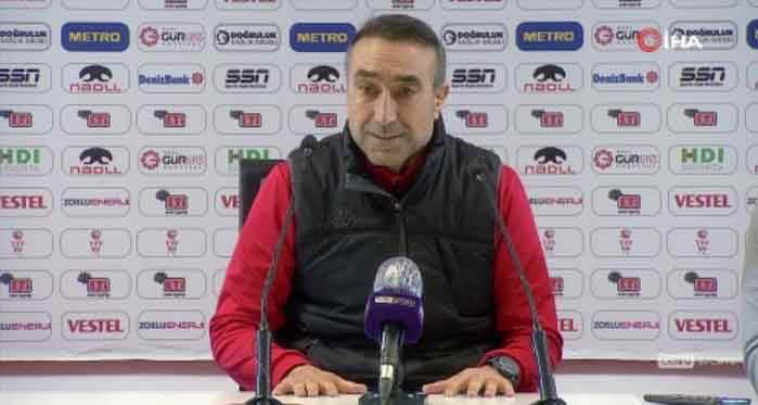 Eskişehirspor'da mağlubiyetin faturası hakemlere