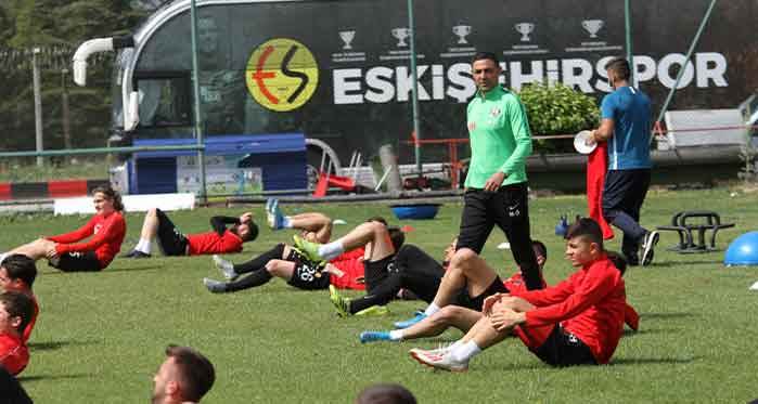 Eskişehirspor gelecek sezonu planlıyor