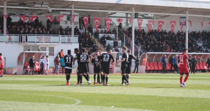 Eskişehirspor Ümraniyespor'u 1-0 yendi!