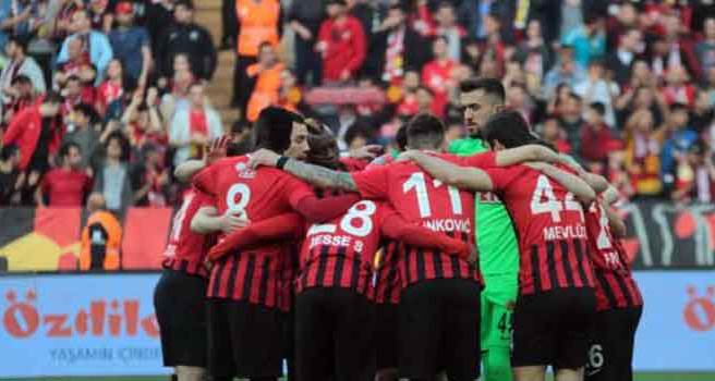 Eskişehirspor'un Altay maçı kafilesi belli oldu
