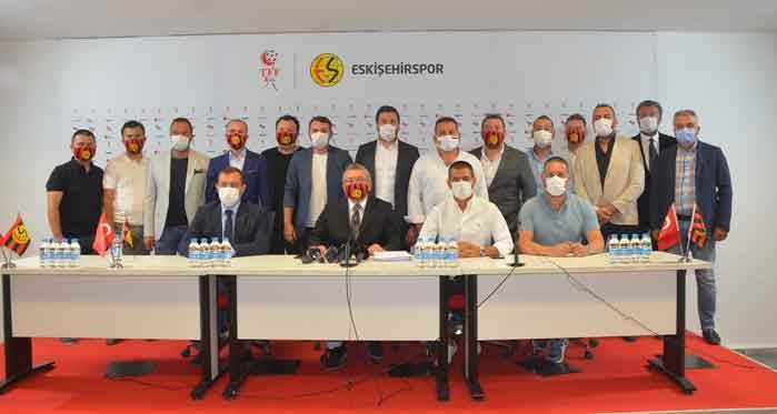 Eskişehirspor yönetimi transferi açmak için...
