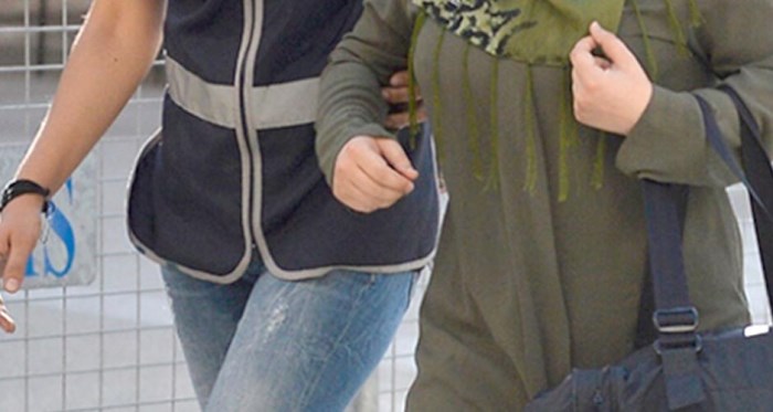 FETÖ şüphelisi kadın Eskişehir'de tutuklandı