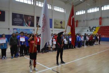 Futsal Grup Müsabakaları Tavşanlı’Da Başladı

