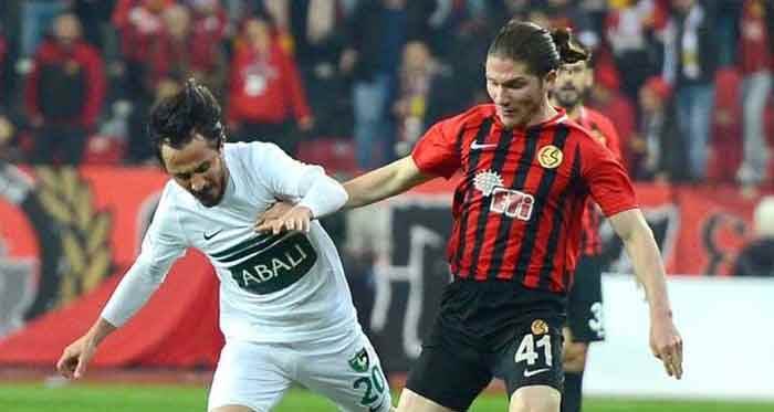 Hepsi Eskişehirspor oyuncusu Mehmet Özcan'ı istiyor!