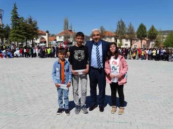 Hisarcık’Ta Yarışmalarda Dereceye Giren Öğrenciler Ödüllendirildi

