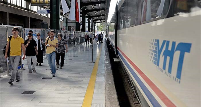 Hızlı tren yolcusu yüzde 20 arttı