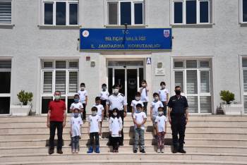 Jandarma İlköğretim Okulu Öğrencilerine Kapılarını Açtı
