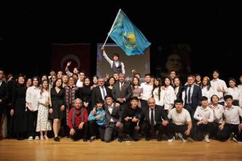 Kazakistan’In Bağımsızlık Günü Kütahya’Da Coşkuyla Kutlandı
