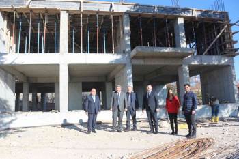 Kızıldağ Köyünde Okul İnşaatı Devam Ediyor
