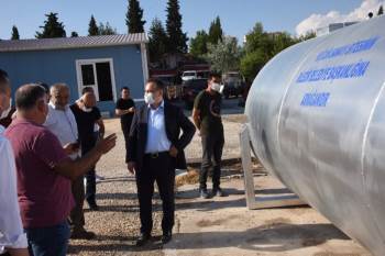 Küçük Sanayi Sitesi Belediyeye Su Tankeri Hediye Etti
