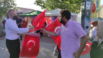 Kütahya’Da Ak Parti’Den "Türkiye Geçilmez" Standı
