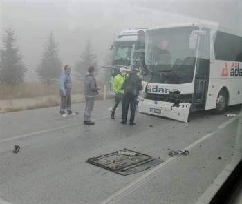 Kütahya’Da Trafik Kazaları: 3 Yaralı
